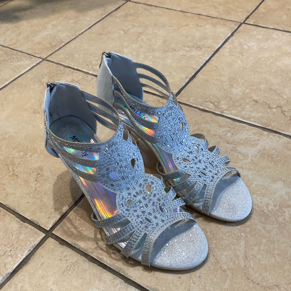 Silver Sparkle Heels- Mila Lady 8.5 Wedding Heels